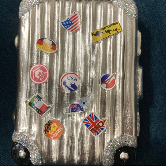 Anthropologie Jetsetter Suitcase Glass Ornament NWT - Picture 7 of 9